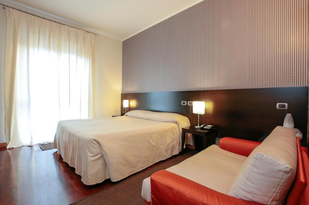 Hotel Aleramo Асти Экстерьер фото